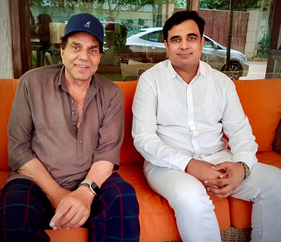 Pt. Pawan Kaushik - Best Astrologer and Vastu Consultant astrologer in Gurgaon, Gurgaon