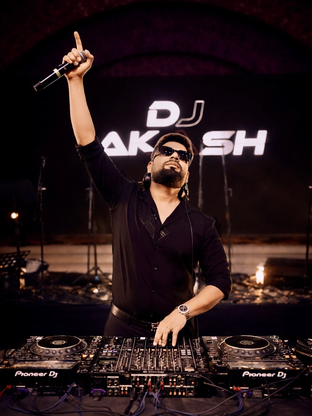 DJ Akash Bhuwania