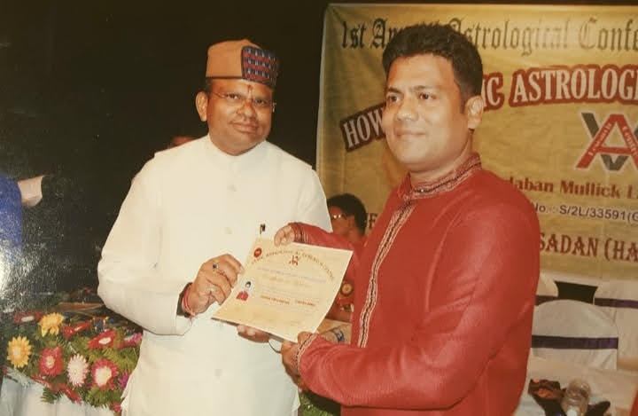 Horoscope reading by Acharya Sree Partha in Howrah